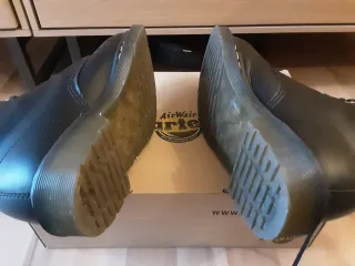 Botas Dr. Martens Talla 41 Vegan Piel