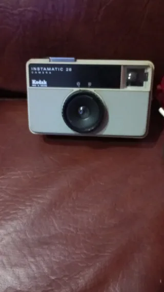 Cámara Kodak Instamatic 28