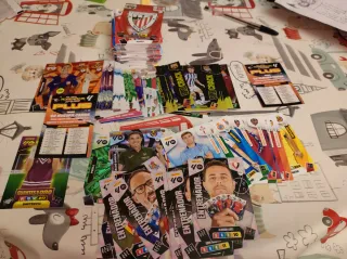 Lote de 205 cromos Adrenalyn XL 26.