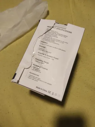 Altavoz Bluetooth Dorado espejo. Nuevo.