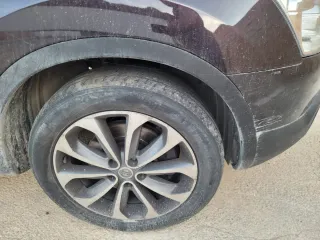 Nissan Qashqai+2 2010