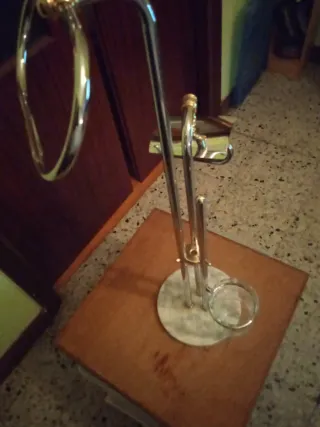 Mueble baño toallero papel escobilla