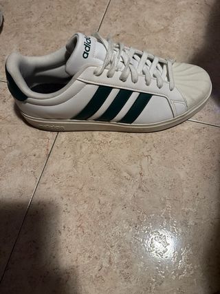 Zapatillas Adidas Blancas y Verdes