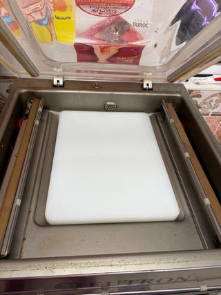 Máquina de Envasado al Vacío EUTRON