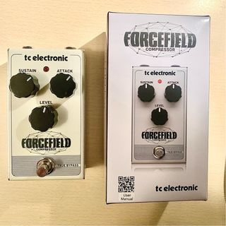 3 Pedales guitarra: afinador/compresor/Noise Kill