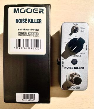 3Pedales(Afinador/Compresor/NoiseKill)+PowerBoss