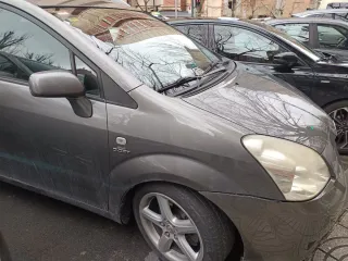 Toyota Verso 2005