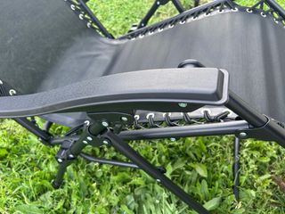 Tumbona plegable negra