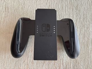 Nintendo Switch Completa + Dock + Mando + microSD
