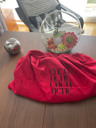 Bolso Carolina Herrera, negro.