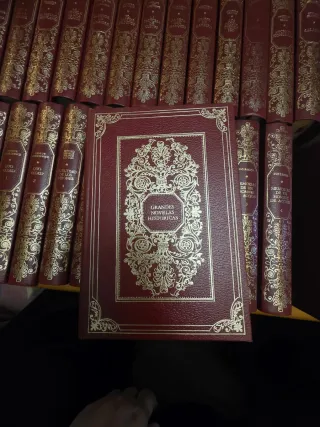 Colección de 38 libros Grandes Novelas Históricas