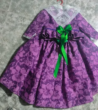 Traje de fallera niña morado y blanco