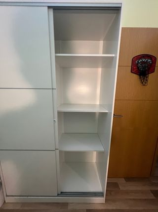 Armario corredero metálico blanco