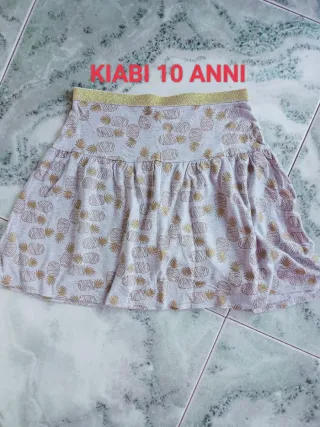 Gonna Kiabi 10 anni