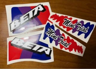Pegatinas Beta Mini Trial