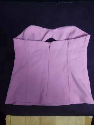 Top Zara rosa escote corazón talla S