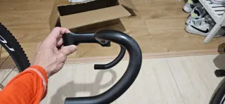 Manillar de carbono para bicicleta