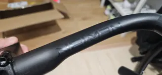 Manillar de carbono para bicicleta