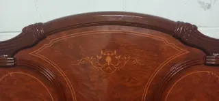 Cabecero de cama de matrimonio