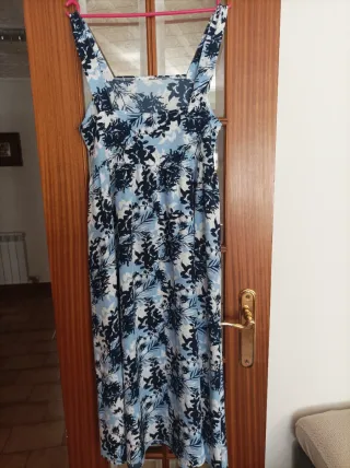 Vestido estampado flores azul y blanco