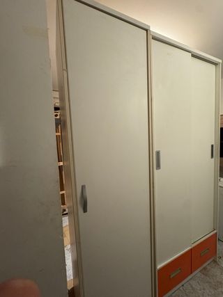 Pack Armarios Blancos con Cajones Naranja