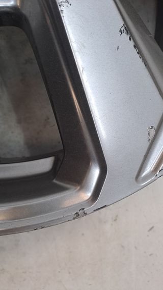 LLANTA TOYOTA RAV4 714832