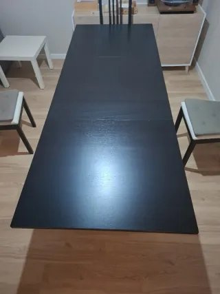 Mesa comedor negra y 6 sillas