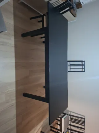 Mesa comedor negra y 6 sillas