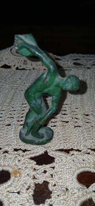 2 statuette in bronzo