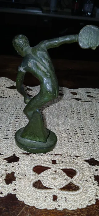 2 statuette in bronzo