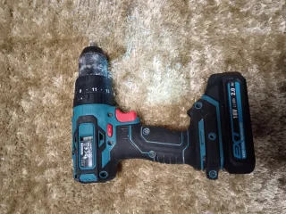 Taladro Percutor Erbauer Brushless 18V