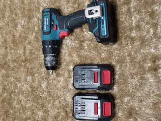 Taladro Percutor Erbauer Brushless 18V