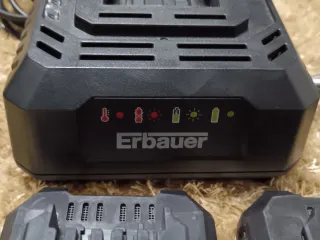 Taladro Percutor Erbauer Brushless 18V