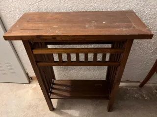 Mesita arrime rústica de madera