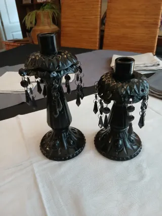 Lote 2 candelabros negros