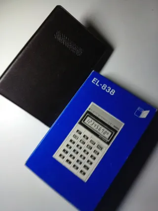 Pack calculadoras electrónicas Sharp EL-838