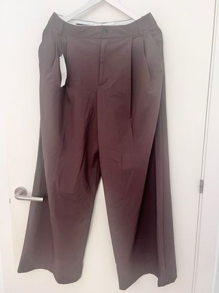 Pantalones marrones Zara nuevo