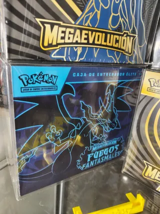 Elite trainer Box ETB Pokémon Fuegos Fantasmales