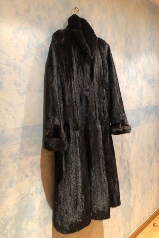 Abrigo de pelo largo negro/marrón