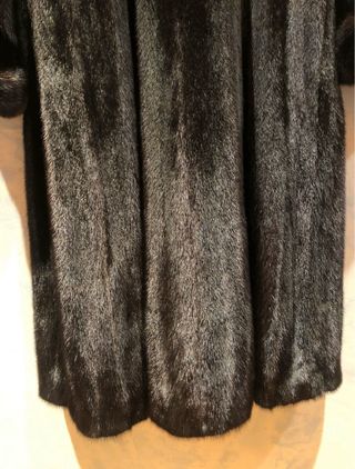 Abrigo de pelo largo negro/marrón