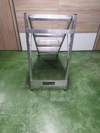 Escalera profesional 4 peldaños