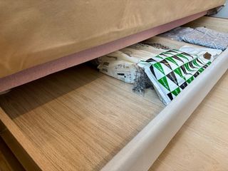 Sofá Cama 3 Plazas con Arcón Almacenamiento.