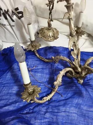 Lámpara de metal alpaca plateada