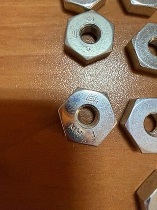 Tuercas Stihl Motosierra