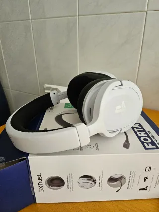 Cascos Gaming Trust Forta PS5/PS4