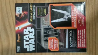Star Wars Kylo Ren's Command Shuttle Metal Earth