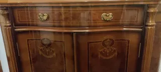 Mueble recibidor madera con cajón y puertas