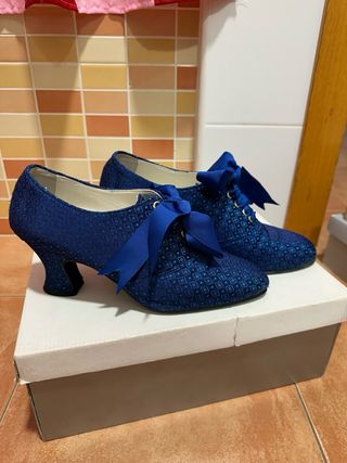 Corpiño y botines fallera azul