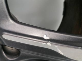 LLANTA VOLVO V60 FAMILIAR 572691