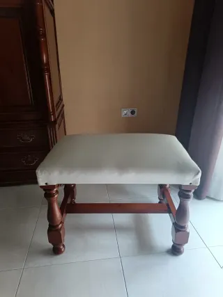 Dormitorio completo madera nogal.